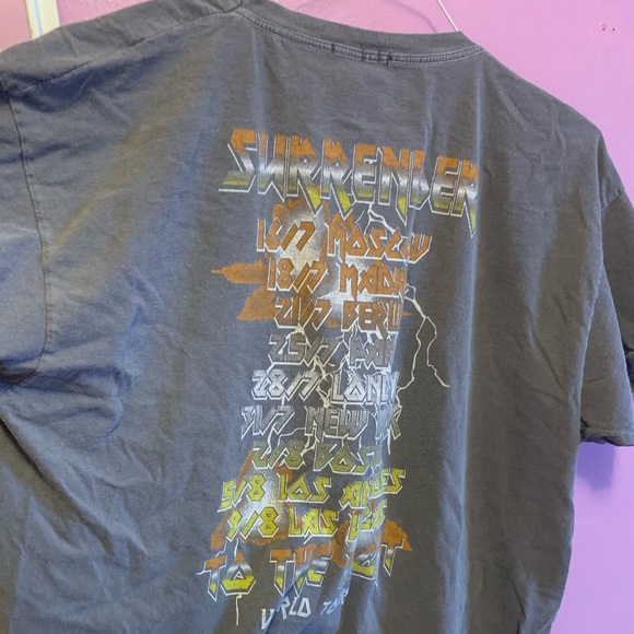 Surrender to the night tour t-shirt - Picture 3 of 3